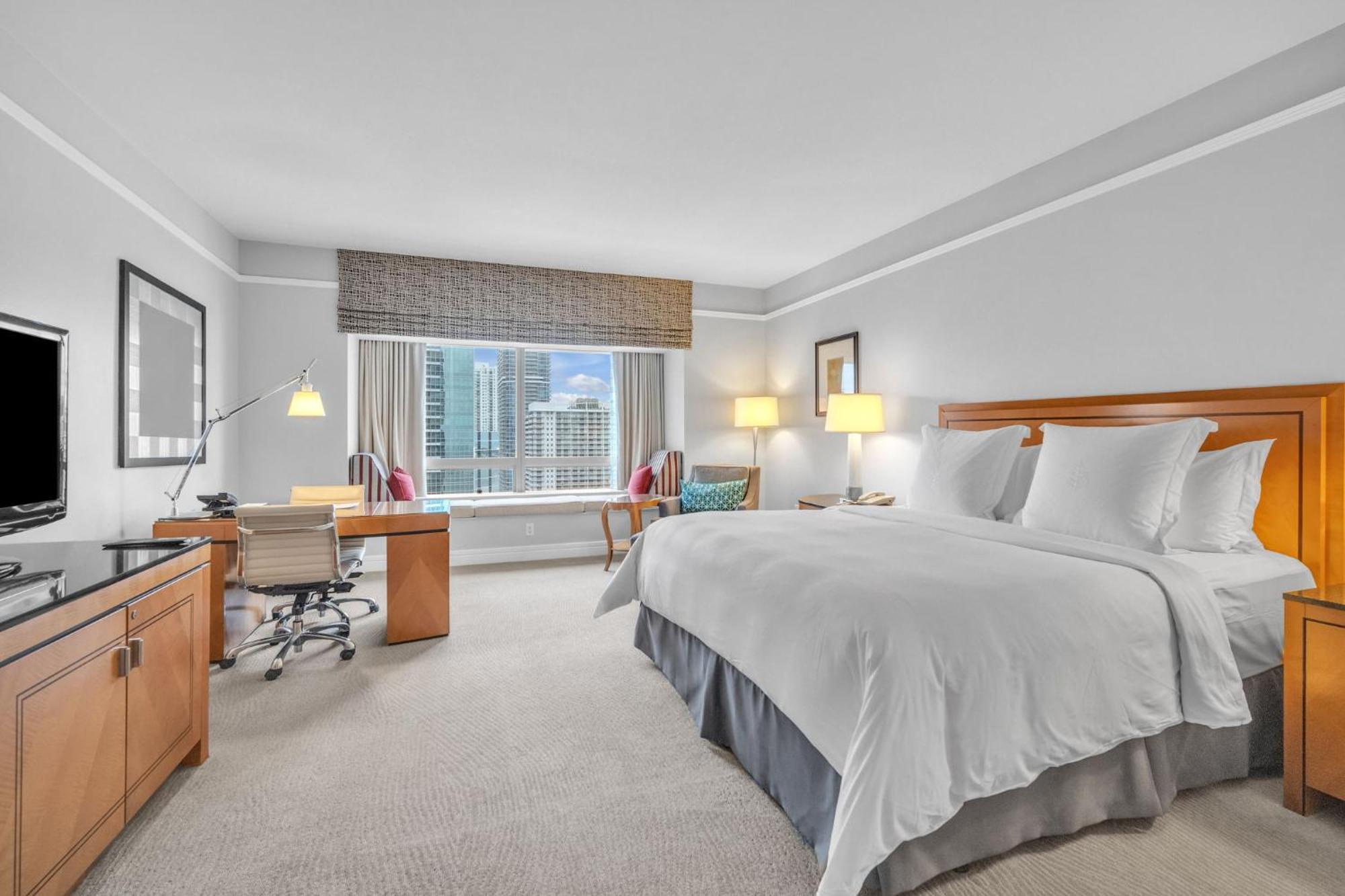 2 Bedroom Or King Studio Suites Four Seasons Hotel Miami Free Wi-Fi & Free Parking Dış mekan fotoğraf