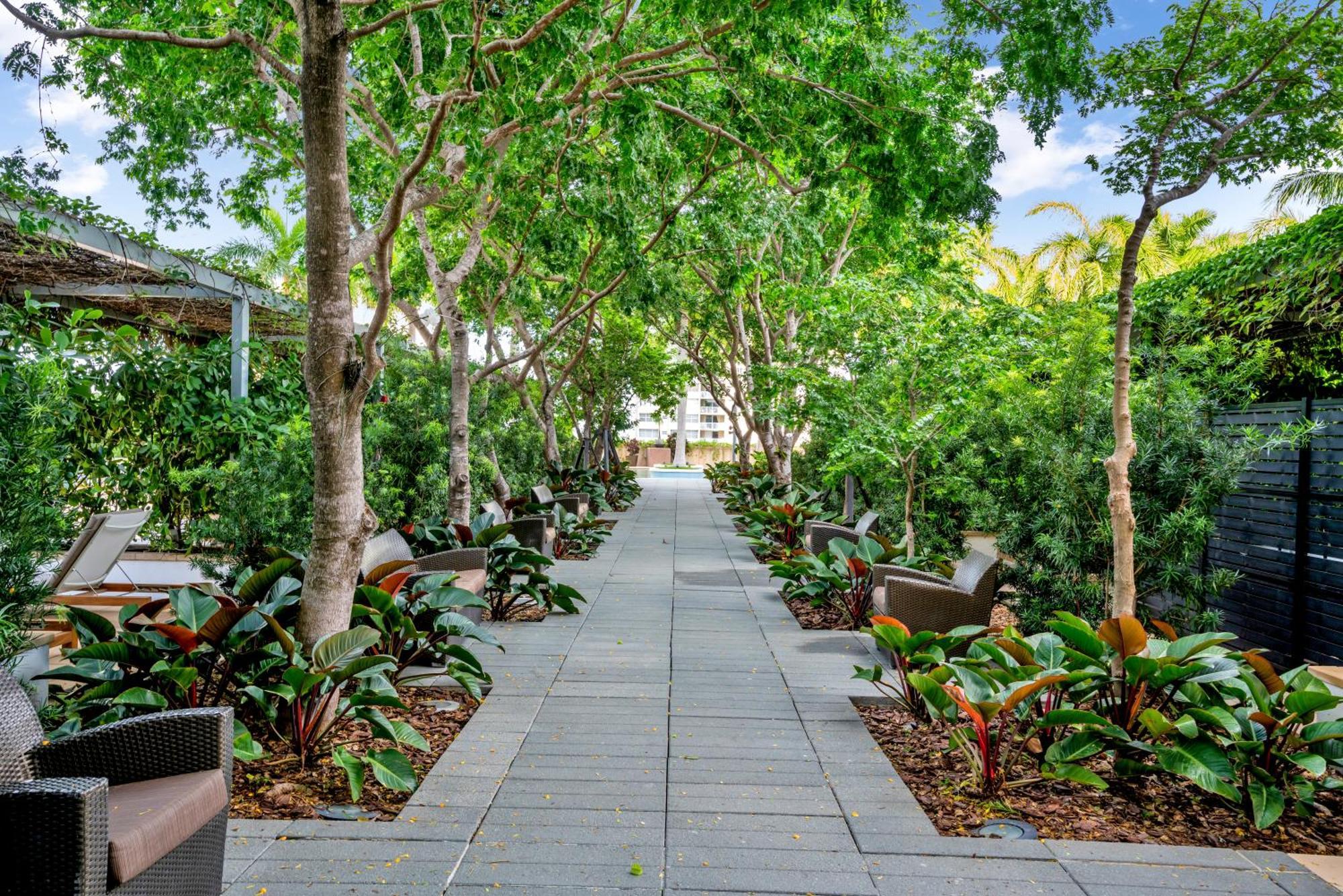 Spacious 2 Bedroom 2 Bath & Studio Suites In The Four Seasons Hotel Miami High Floors Dış mekan fotoğraf