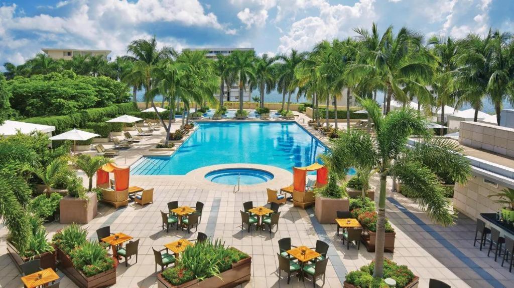 2 Bedroom Or King Studio Suites Four Seasons Hotel Miami Free Wi-Fi & Free Parking Dış mekan fotoğraf